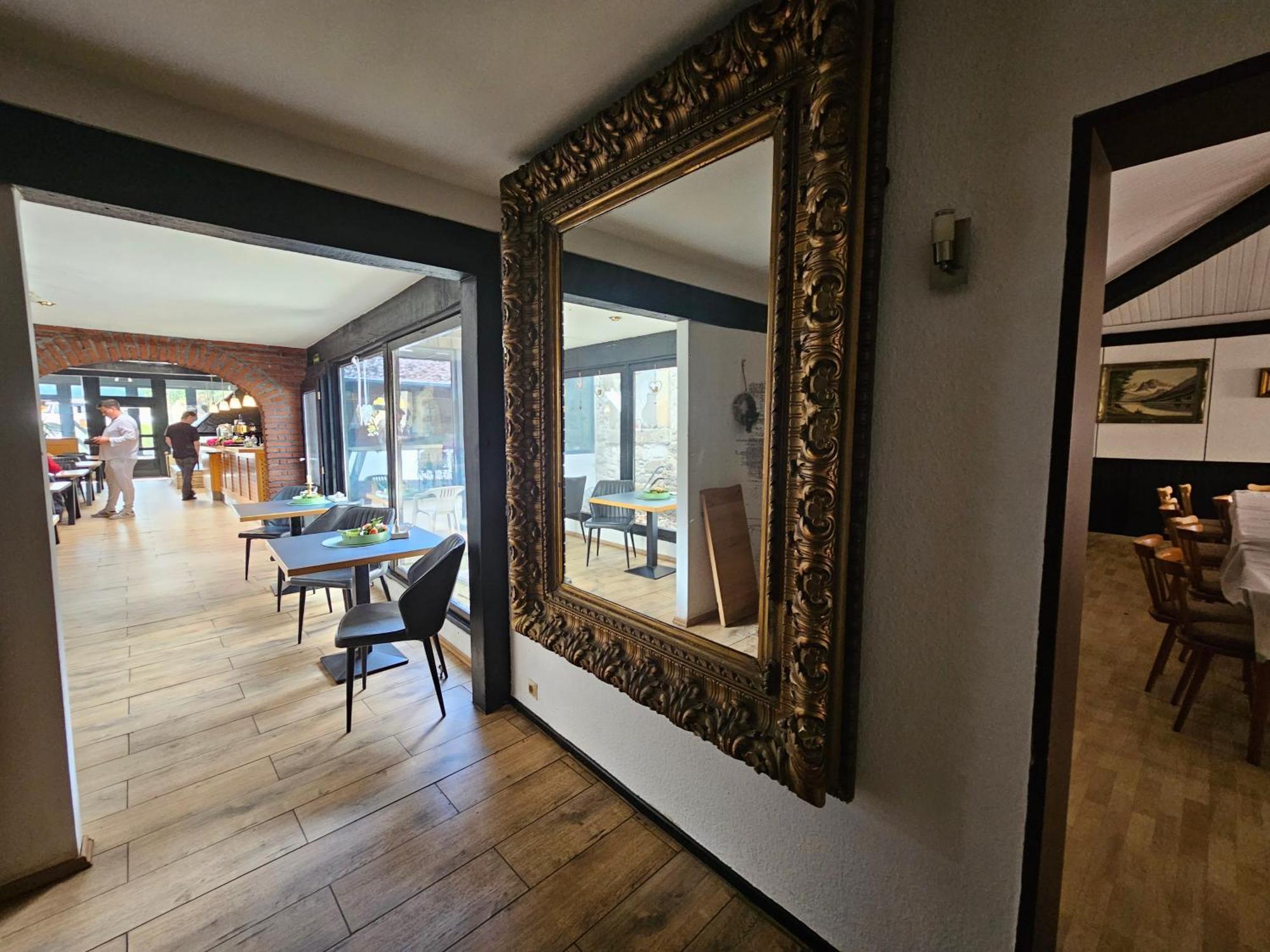 Hotel Zur Schmiede Heiningen Екстериор снимка