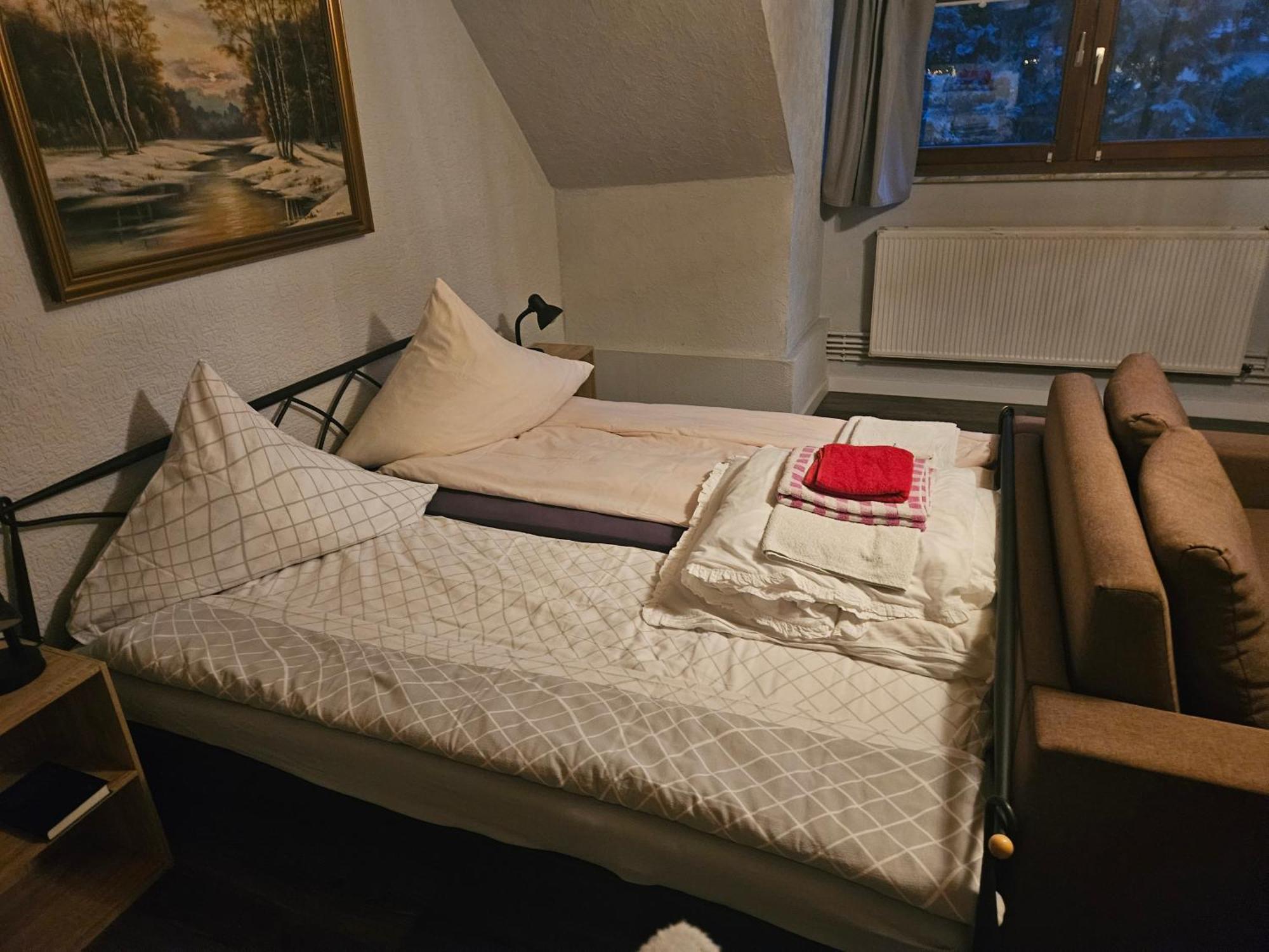Hotel Zur Schmiede Heiningen Екстериор снимка
